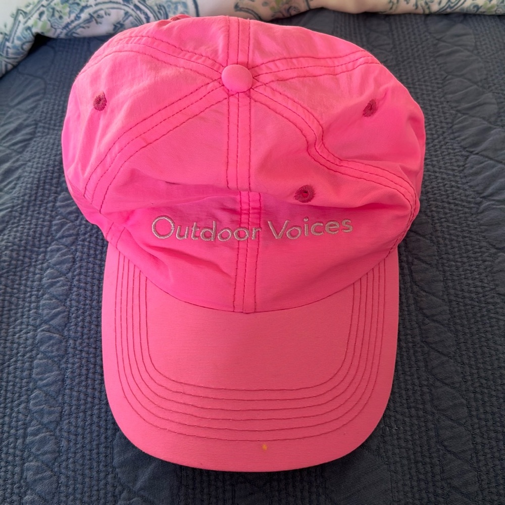 Outdoor voices pink hat